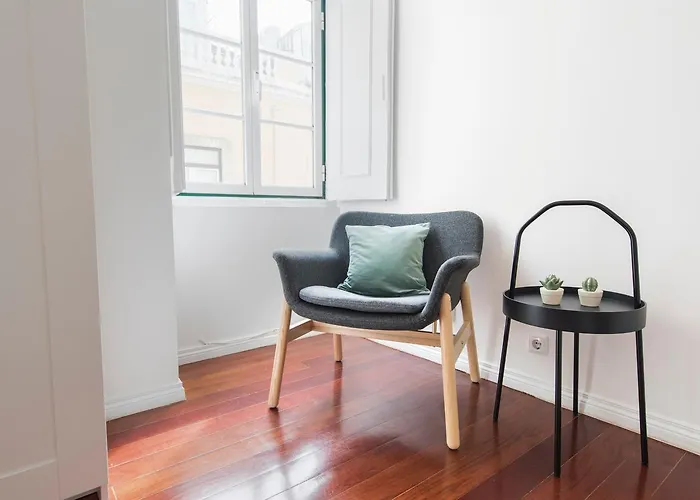 Lovelystay - Bica Patio Duplex