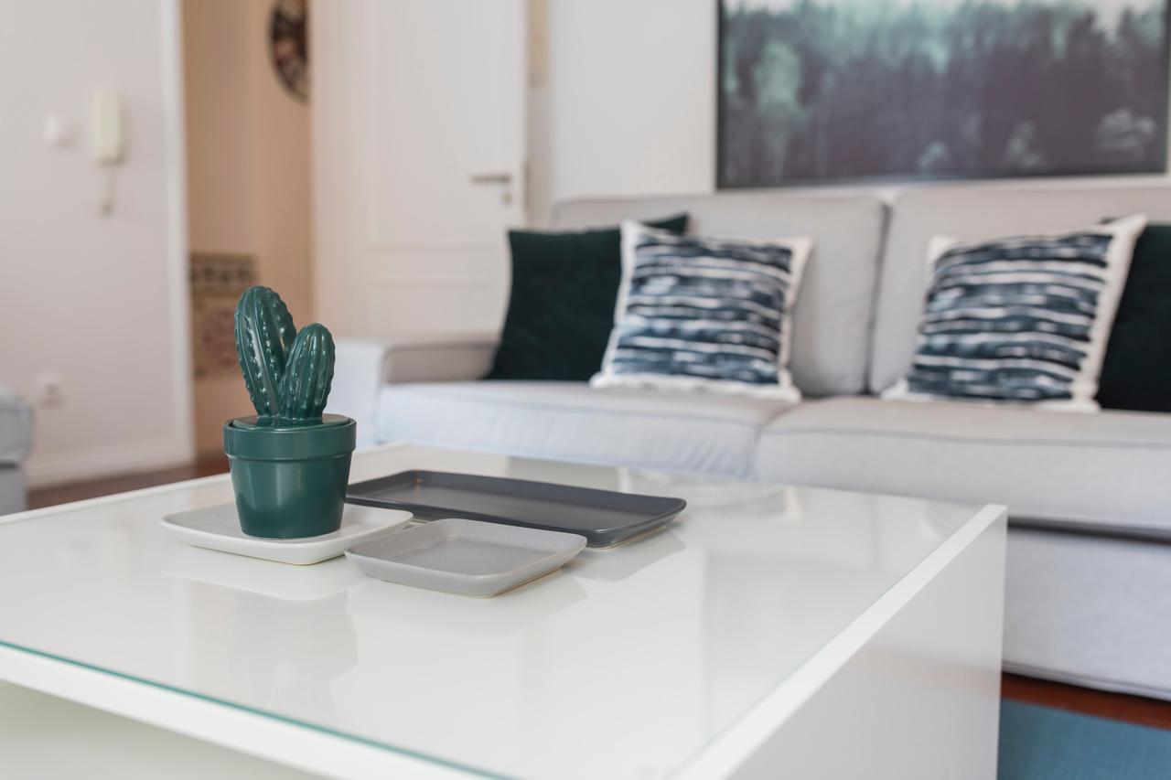 Lovelystay - Bica Patio Duplex * Lisbon