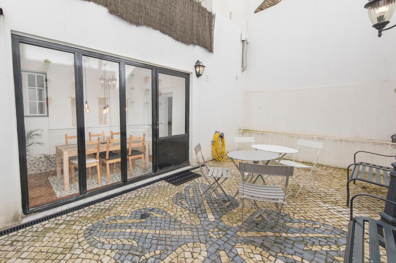 Appartamento Lovelystay - Bica Patio Duplex